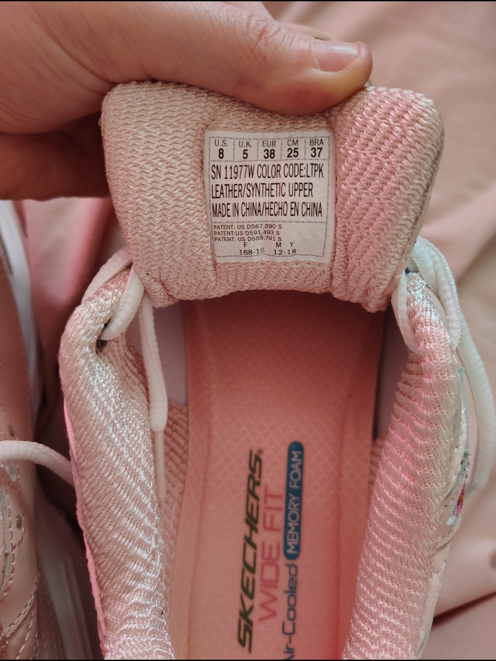 Skechers Women's Pink Floral D'Lites - Picture 4 of 5